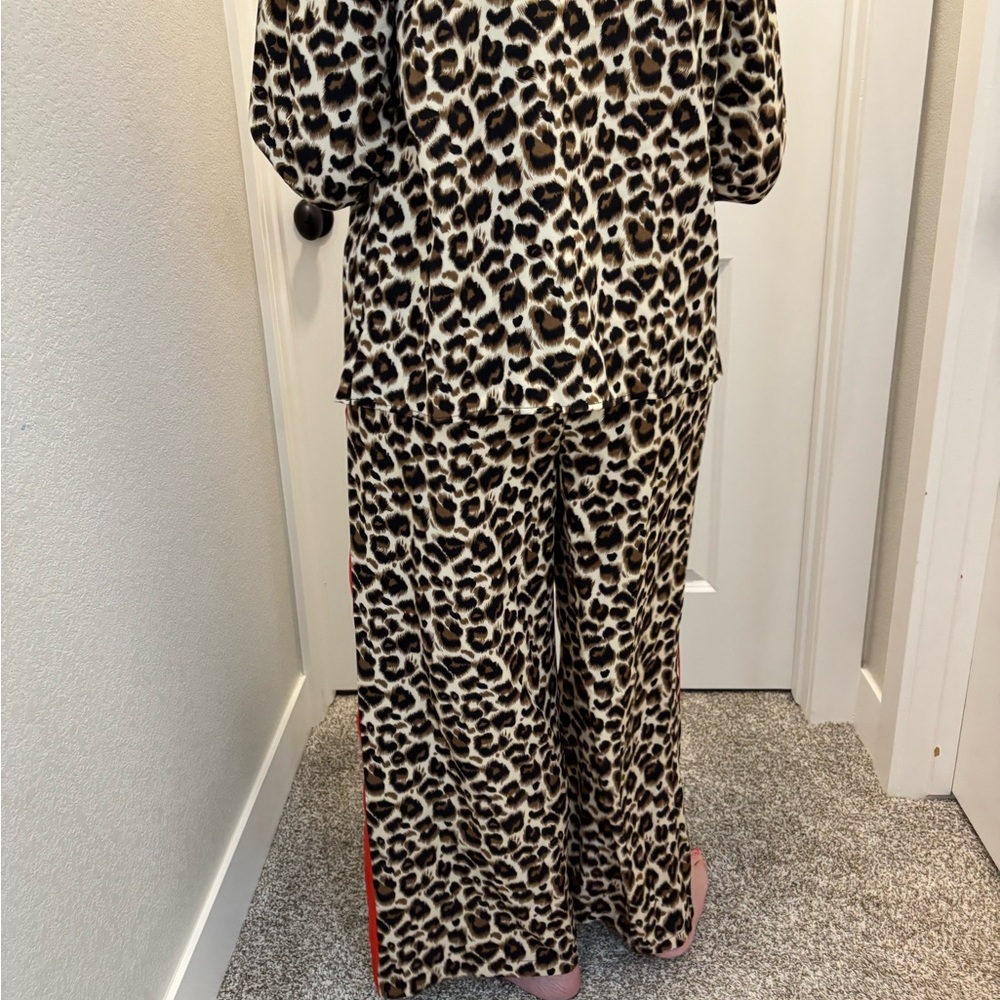 Leopard Print Pajama Set with Red Accents or can wear out to eat - Picture 5 of 13
